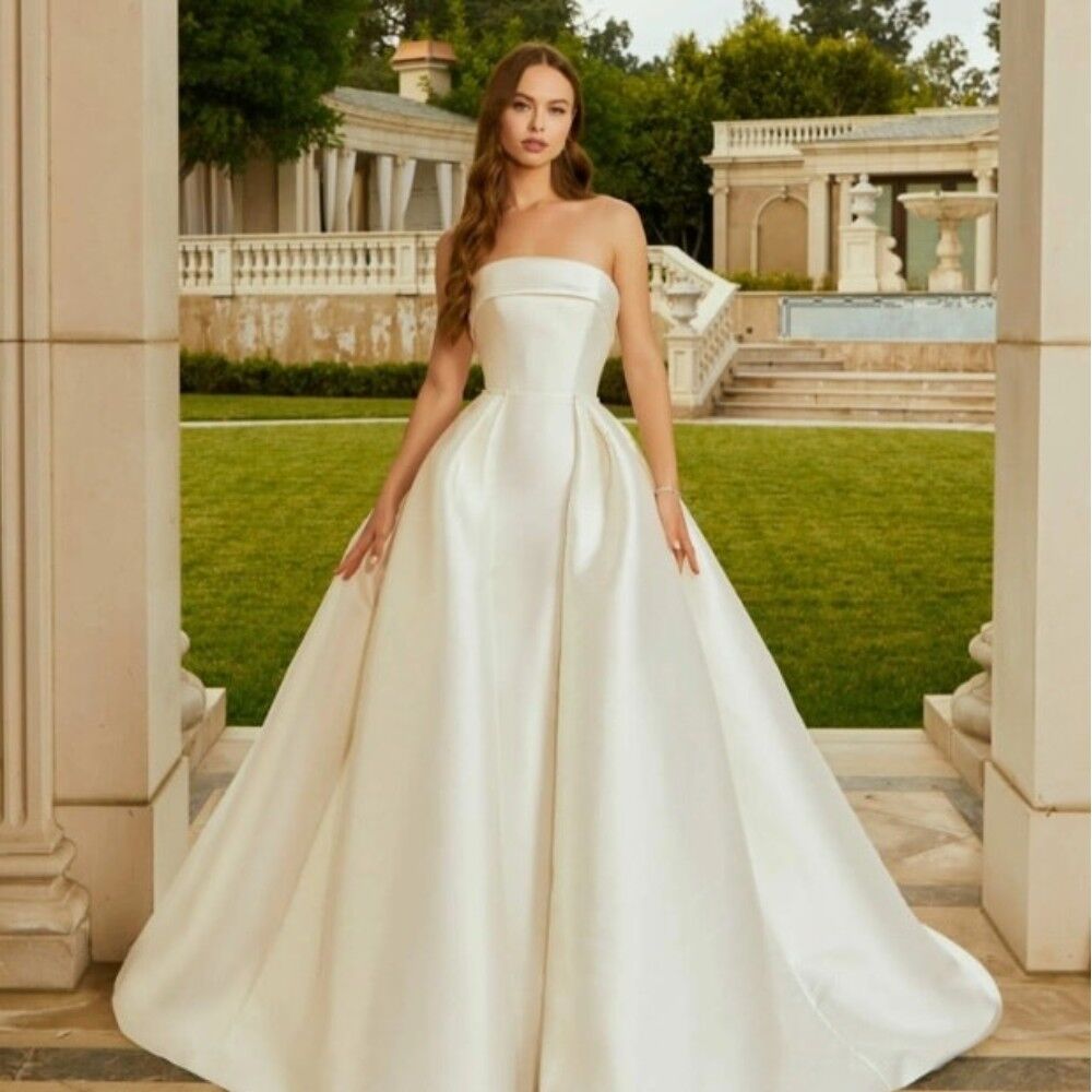 Dress Designers in Idaho Falls | Downtown Bridal Shop Dress Designers in Idaho Falls | Downtown Bridal Shop